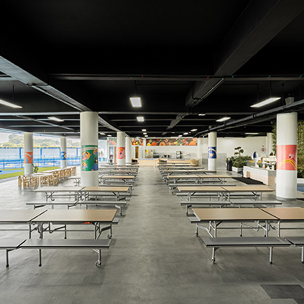 Cafetaria 2